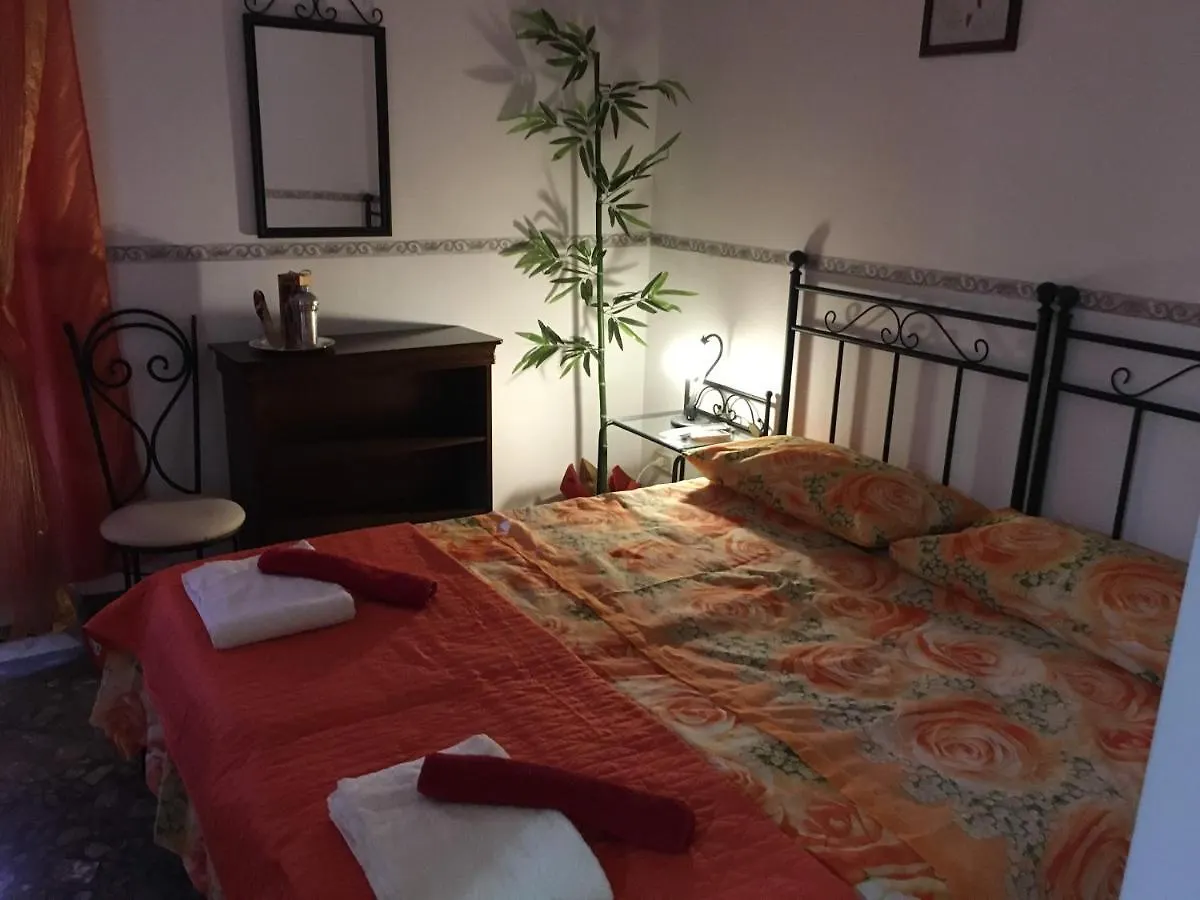 B&B Mistral Di Lizzio Salvatore Giarre Bed & Breakfast