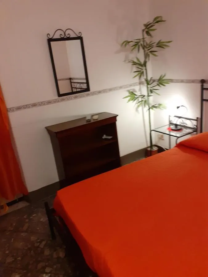 Bed & Breakfast B&B Mistral Di Lizzio Salvatore Giarre Italië